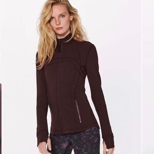 Lulu define jacket in garnet